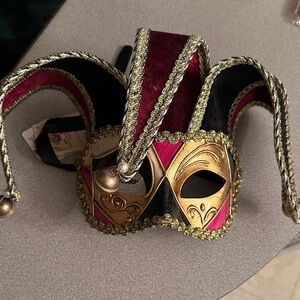 Pier 1 Gold and Red Jester Mask